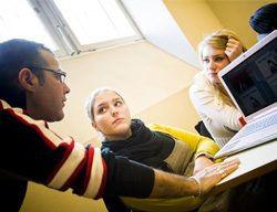 Corps professoral et conseil scientifique