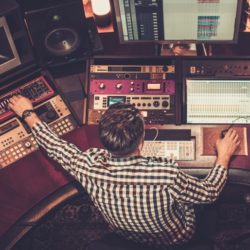 Tout sur la filière Production : métiers, témoignages, travaux étudiants…