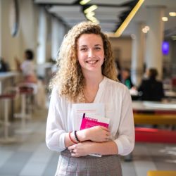 Témoignages de diplômés ISCPA filière communication