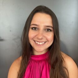 #MONALTERNANCEISCPA Oriane, chargée de communication interne à Pierre Fabre